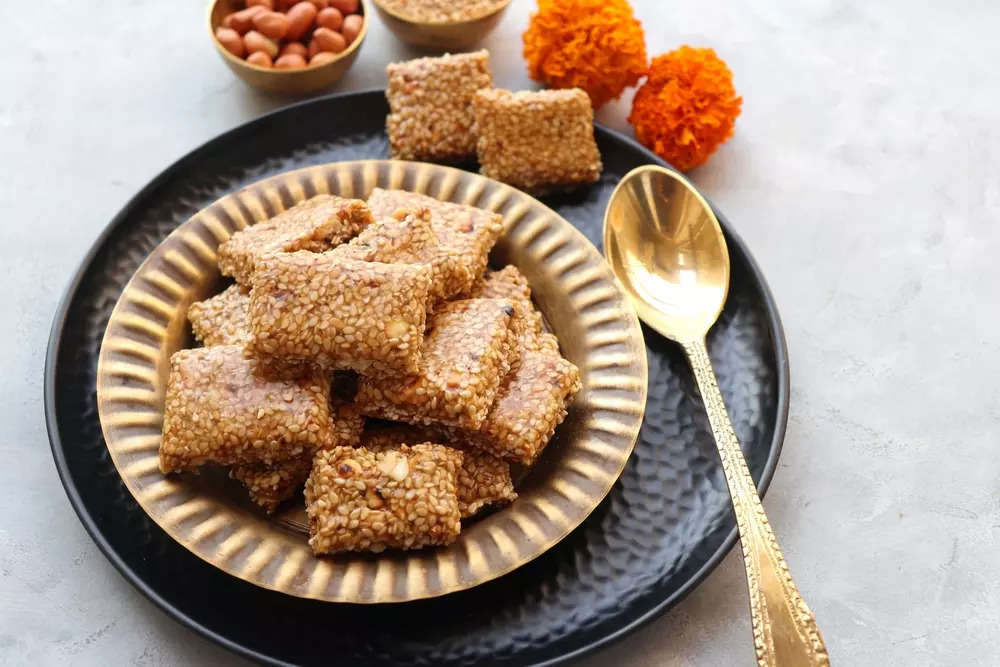 Lohri Special Til Ki Chikki Recipe How To Make Lohri Special Til Ki