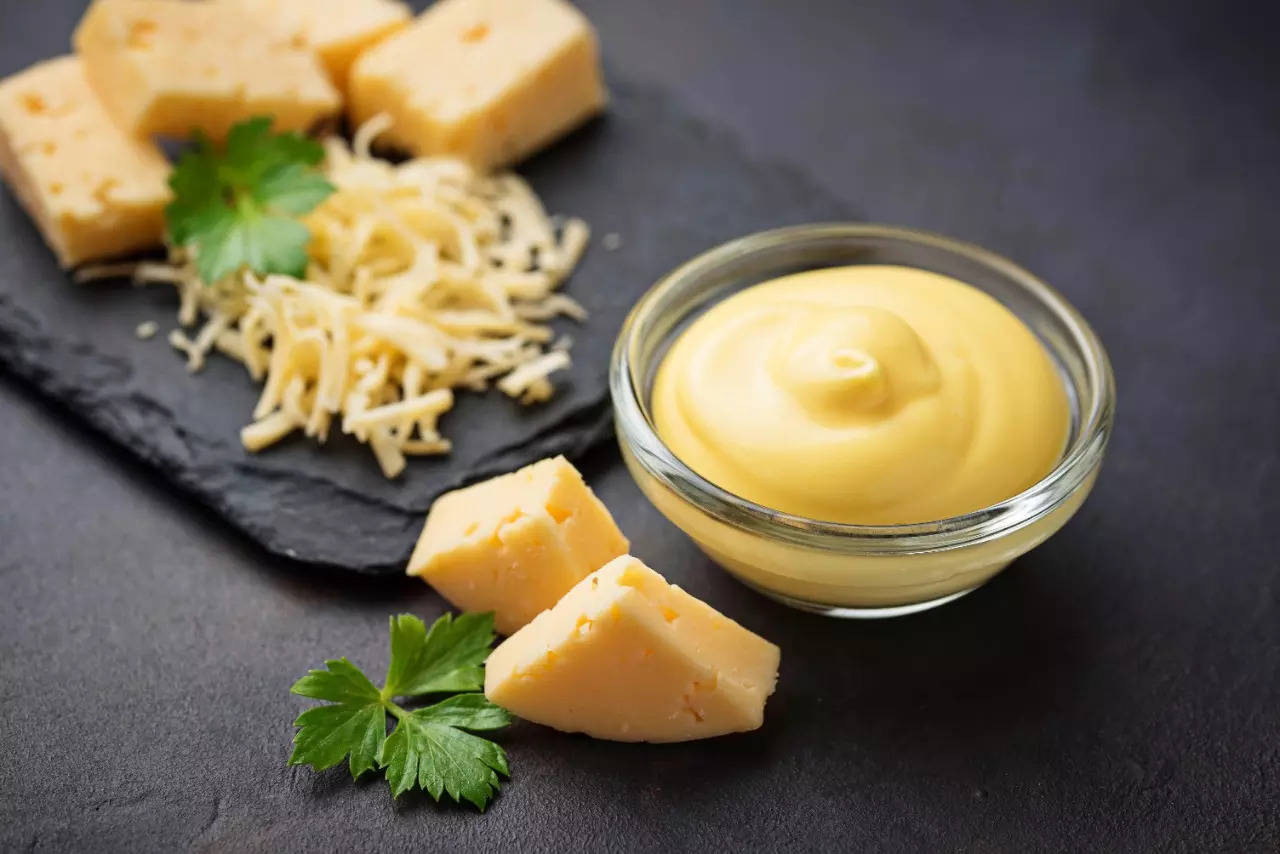 Top Benefits Of Cheese Sauce - Nutrition: Health Benefits And Facts ...