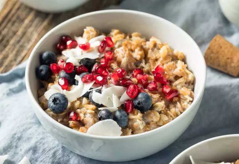 Oatmeal benefits you never knew about - Nutrition: Health Benefits and ...