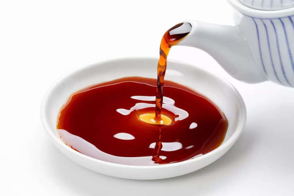 Soy Sauce Health Benefits And Risks Complete Nutrition Facts Nutrition Health Benefits And 3849