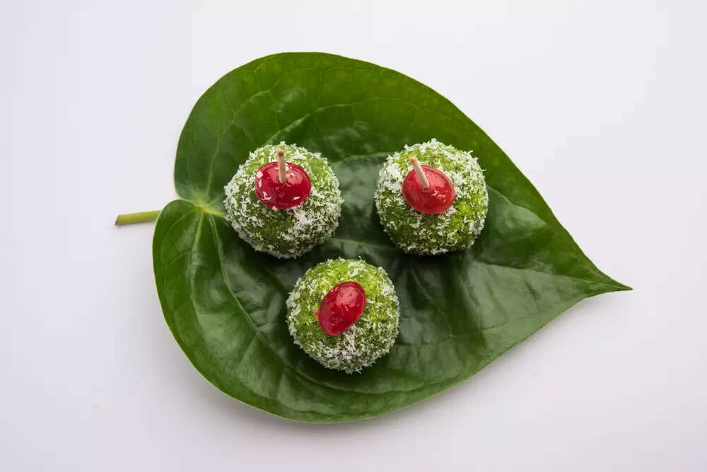Betel leaf (paan) health benefits and nutrition facts - Nutrition ...